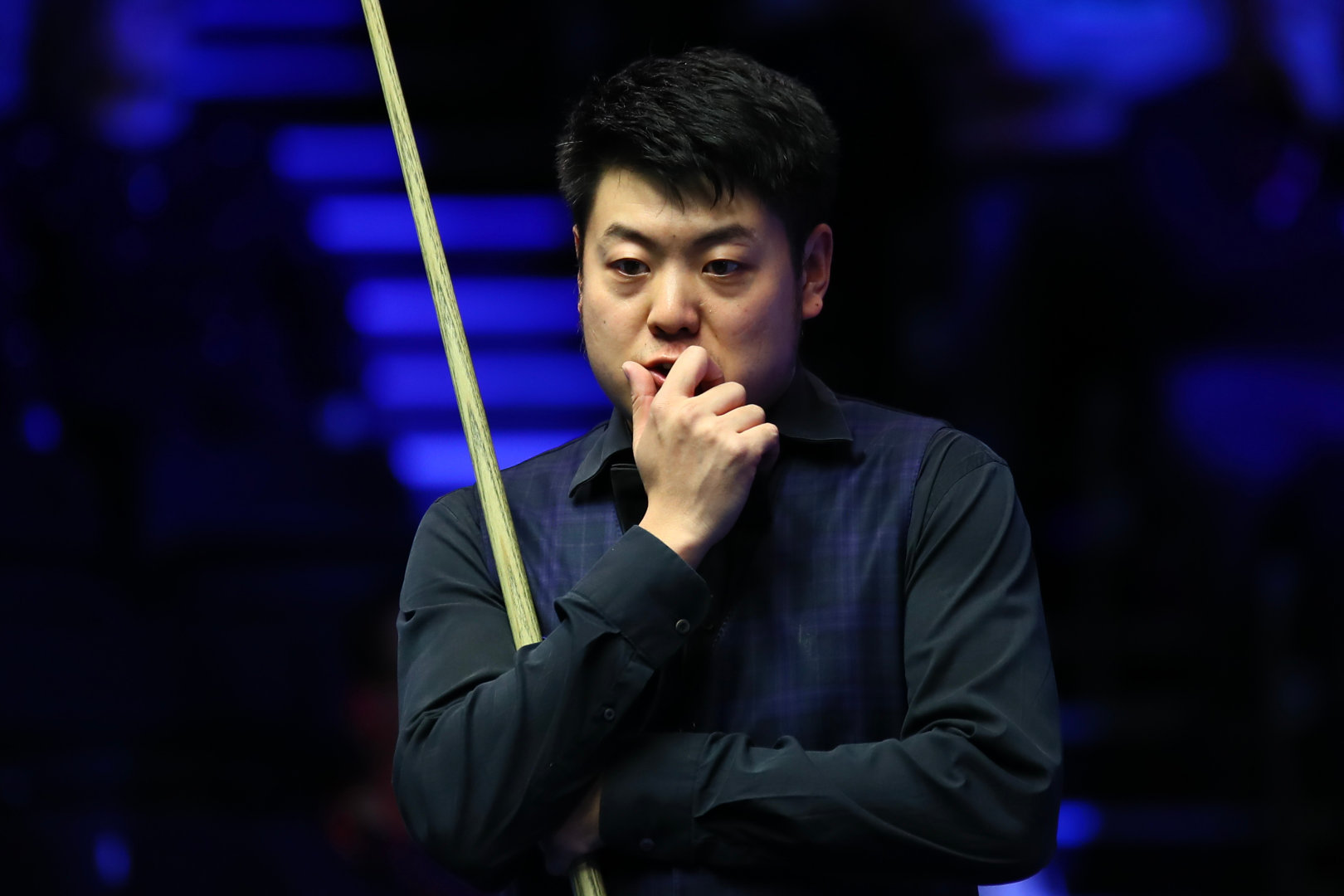 他轻描淡写 他轻描淡写