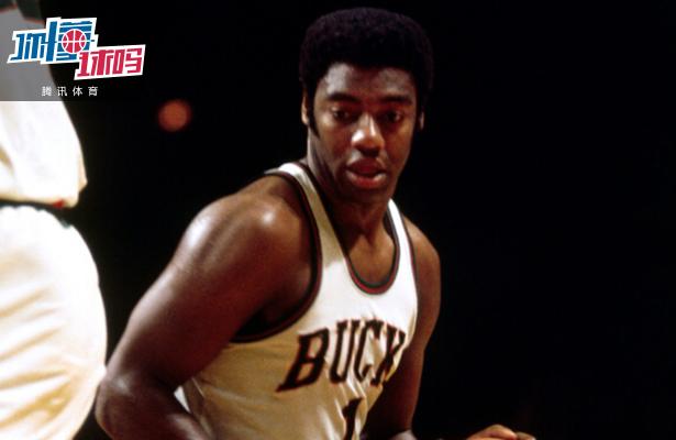 松跟池降低 松跟池降低