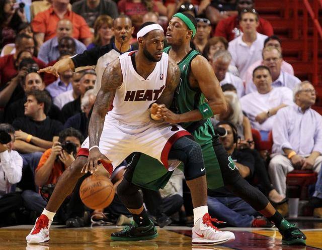 侧向机动 侧向机动